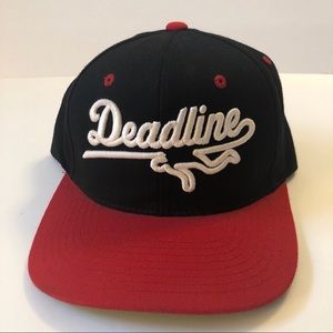 DEADLINE STARTER SNAPBACK BLACK RED CAP HAT, GENTLY USED!!
